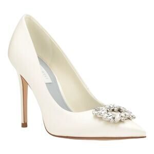 Nine West Women's Fana Bridal Pointy Toe Embellished Dress Pumps Ivory Size 9